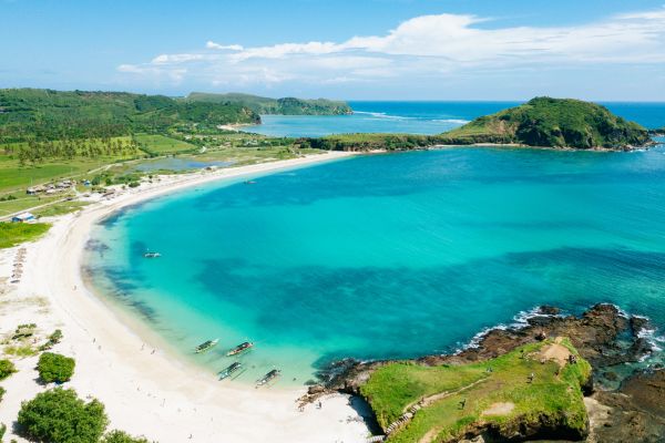 Pemandangan pantai Lombok