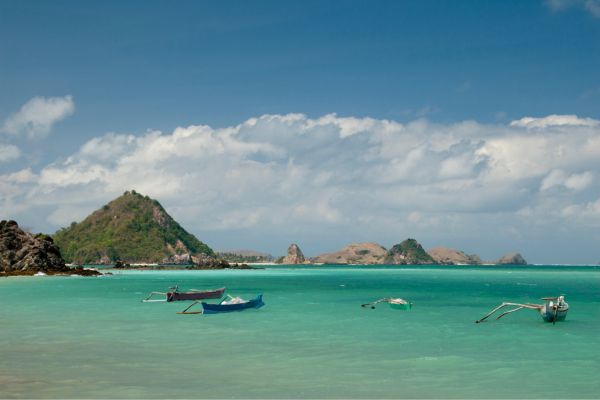 pantai kuta mandalika lombok
